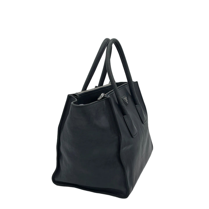 Prada Tasche Glace Twin Pocket
Tote Kalbleder Anthrazit
Prada Logo Hardware Silber mit Schultergurt