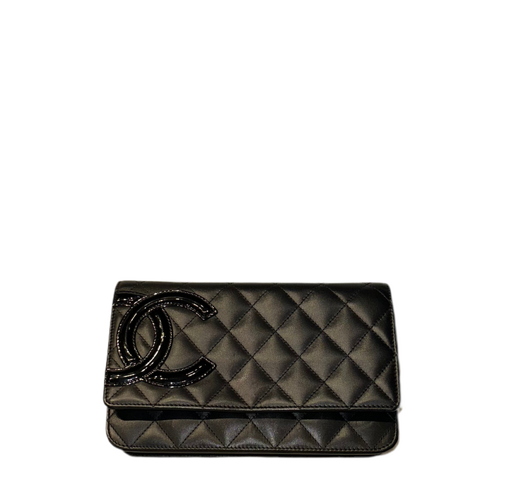 Chanel WOC Cambon Schwarz Nappa Leder Lack innen Pink Hardware Silber