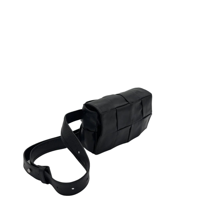Bottega Veneta Mini Gürteltasche Cassette Leder Schwarz