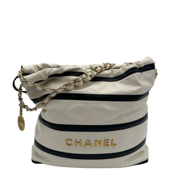 Chanel Tasche 22 Nappa Leder schwarz weiß Medium Hardware Gold