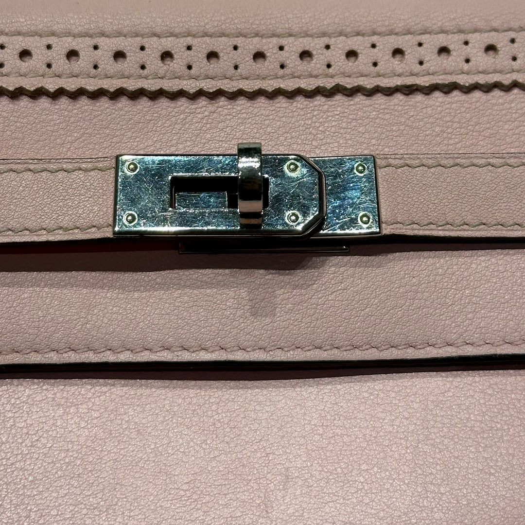 Hermes Pochette Kelly Classique Ghillies Swift Leder Rose Sakura Hardware Palladium