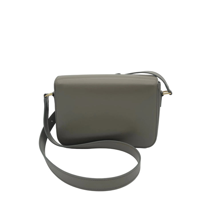 Celine Tasche Classic Triumph Nappa Leder Pebble Logo Gold mit Schultergurt