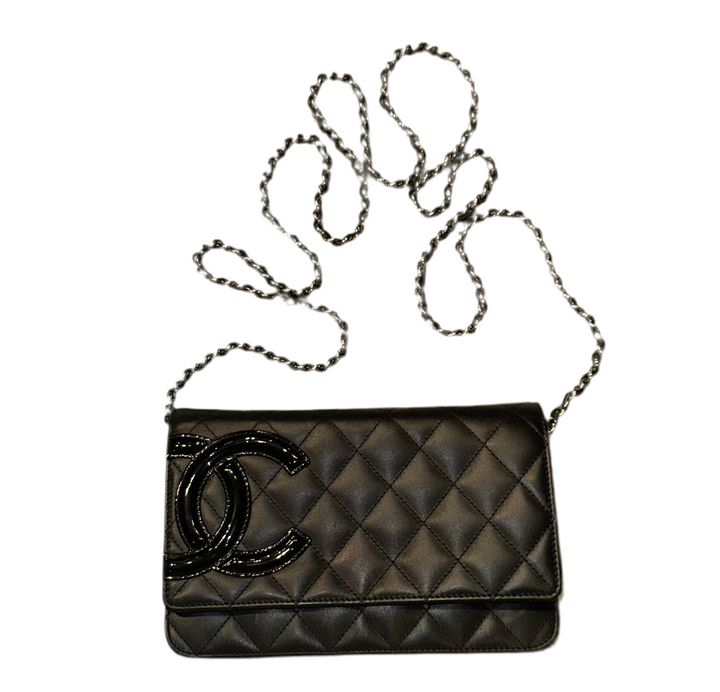 Chanel WOC Cambon Schwarz Nappa Leder Lack innen Pink Hardware Silber