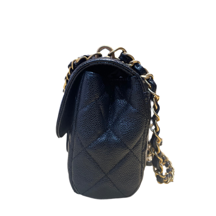 Chanel Classic Rectangular Mini Schwarz Leder Caviar Hardware Gold matt
