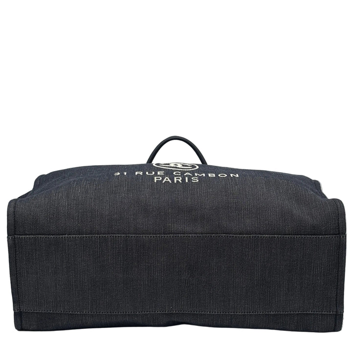 Chanel Tasche Shopper Deauville Jeans Weiß Hardware Silber