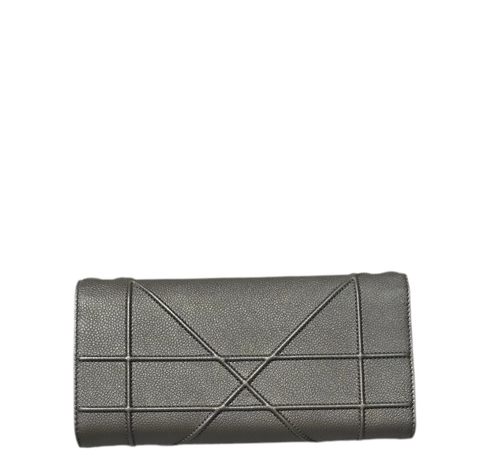 Christian Dior Clutch Diorama WOC Silber HW Silber mit Schulterkette