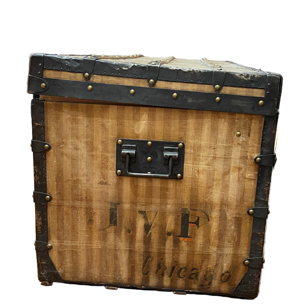 Louis Vuitton Trunk Vintage gestreift 108cmx58cm