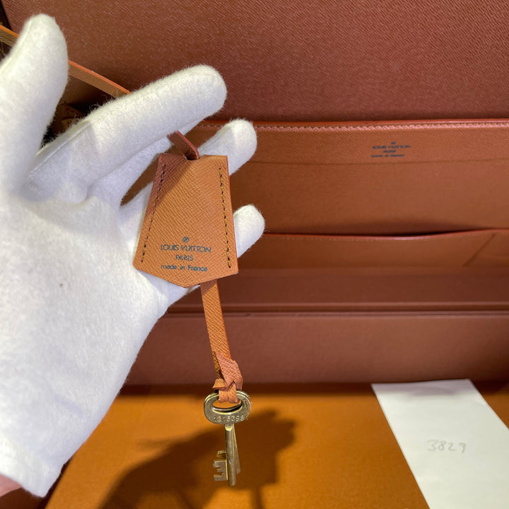 Louis Vuitton Aktenkoffer LV
Monogram President