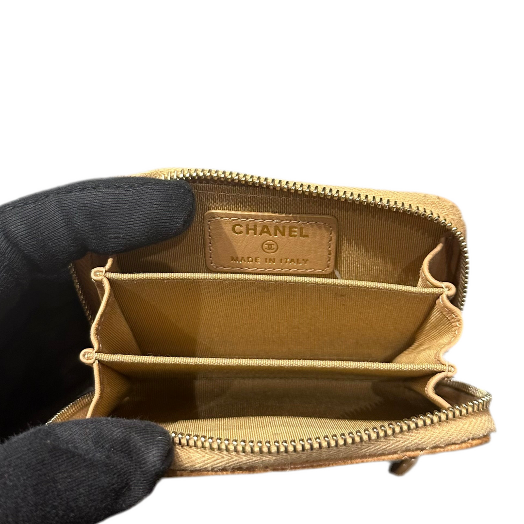 Chanel Geldbörse Timeless Zipped Around Coin Leder Chanel Logo Cognac Hardware Gold