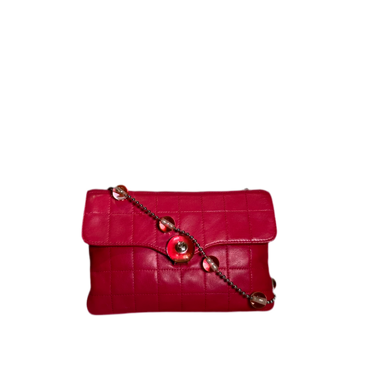 Chanel Tasche vintage Nappaleder Pink mit Schmuck Glasperlen Hardware Silber ewa lagan secondhnad frankfurt 