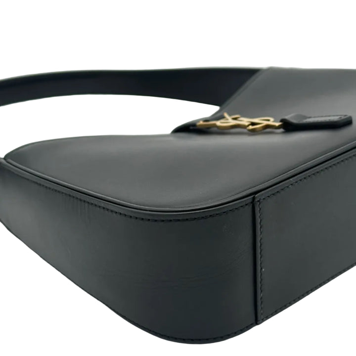Saint Laurent Tasche Hobo Go Le 5 a 7 Leder Schwarz Hardware Gold