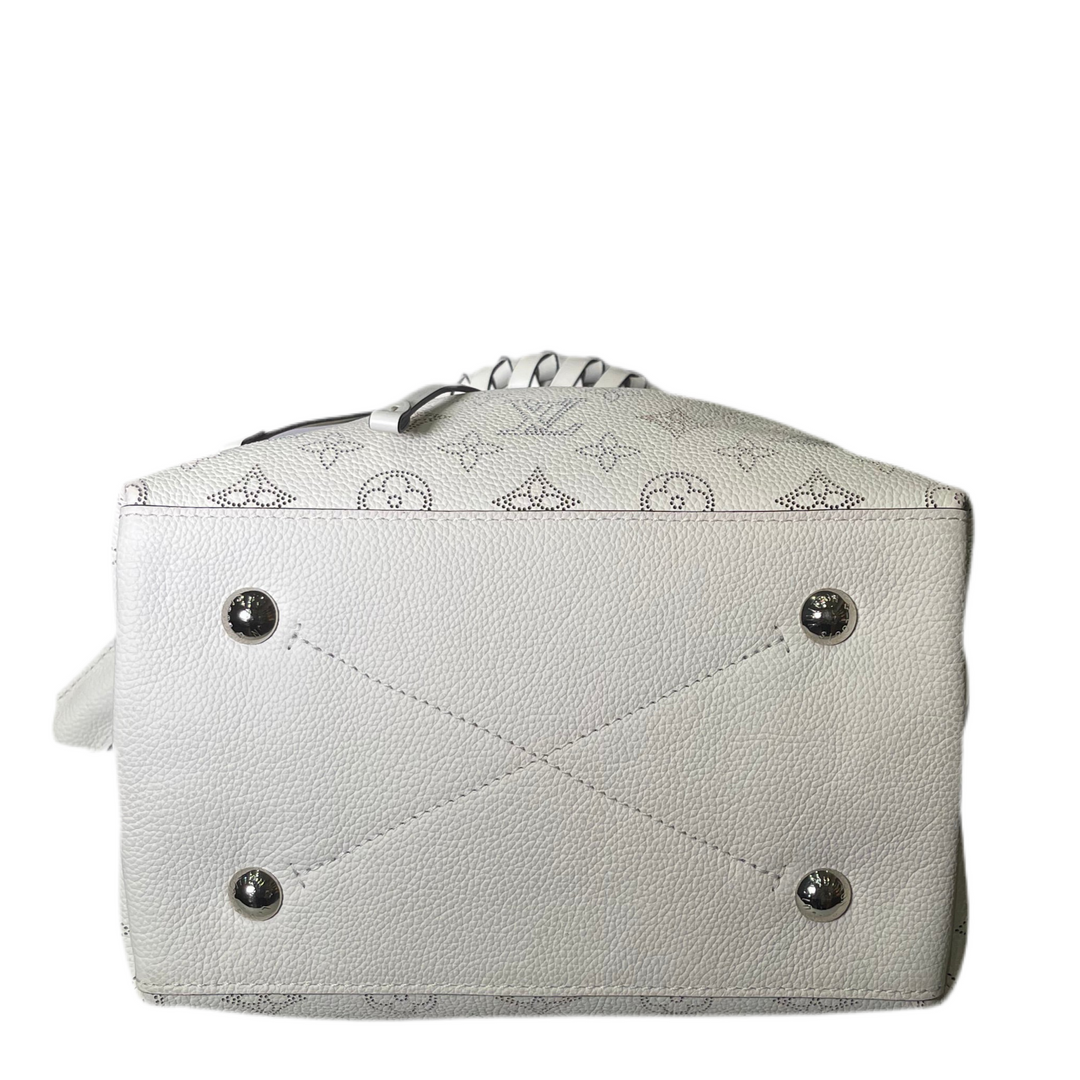 Louis Vuitton Muria Tasche Mahina Leder
Weiss HW Silber mit Schultergurt