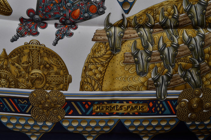 Hermes Carre Seidentuch Silk Seide Soie L Or des Chefs