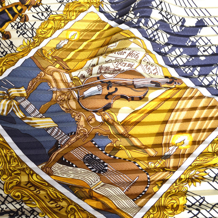 Hermes Carre Plissee Salzburg Black-Gold-White 90X90