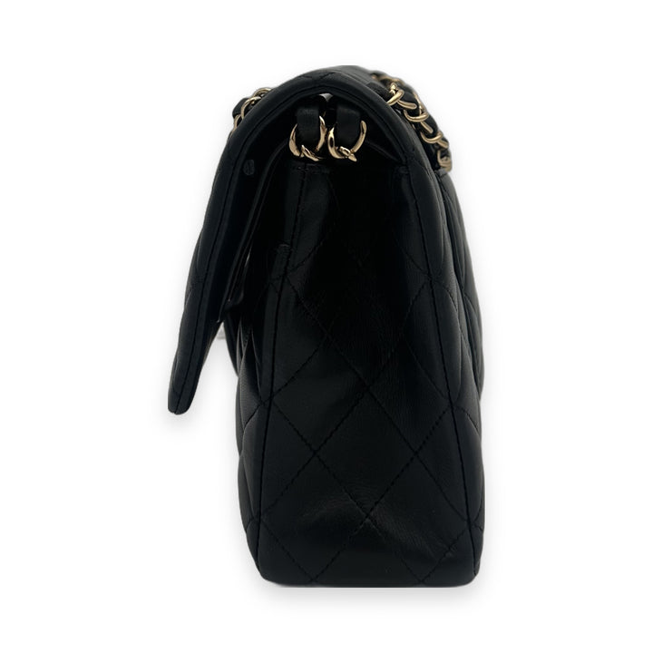 Chanel Timeless 11.12 Nappa Leder Schwarz Hardware Gold, Seitenansicht
