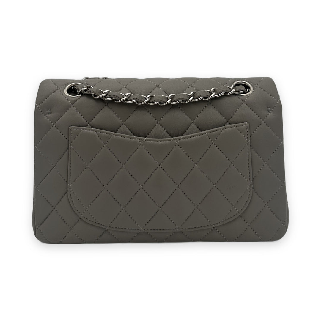 Chanel Timeless Classic Flap Leder Grau Hardware Silber, Rückseite