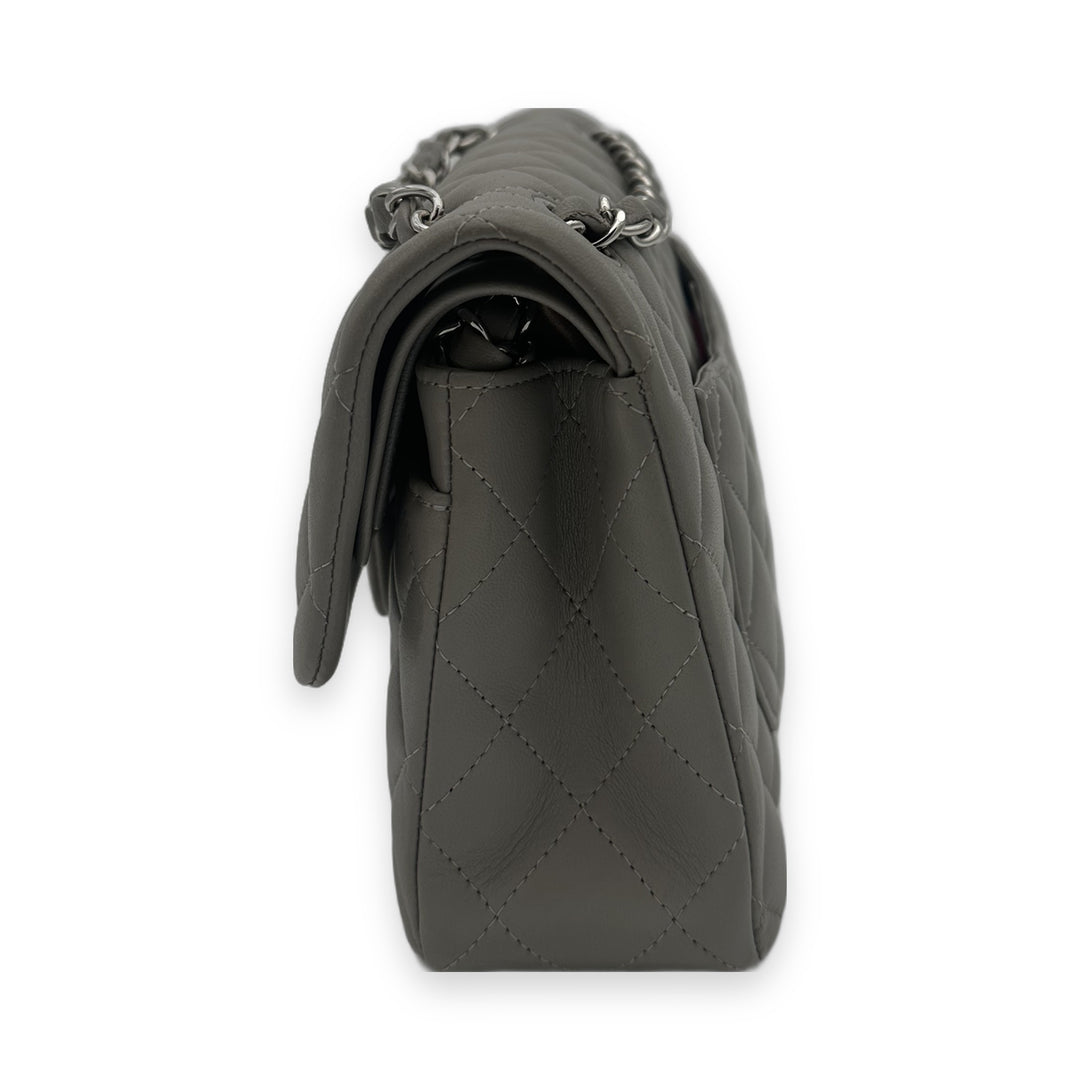 Chanel Timeless Classic Flap Leder Grau Hardware Silber, Seitenansicht