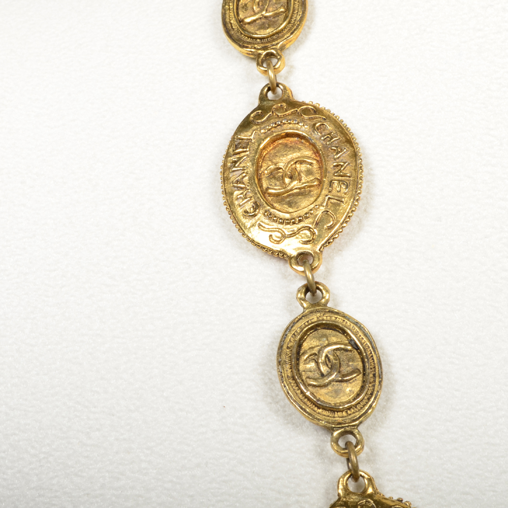 Chanel Vintage Crown Medallion Logo Belt/Necklace - Gem