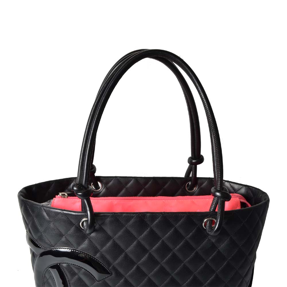 ewa lagan - Chanel Shopper gestepptes quilted Leder leather black Schwarz  CC Logo vorne innen Pink lining